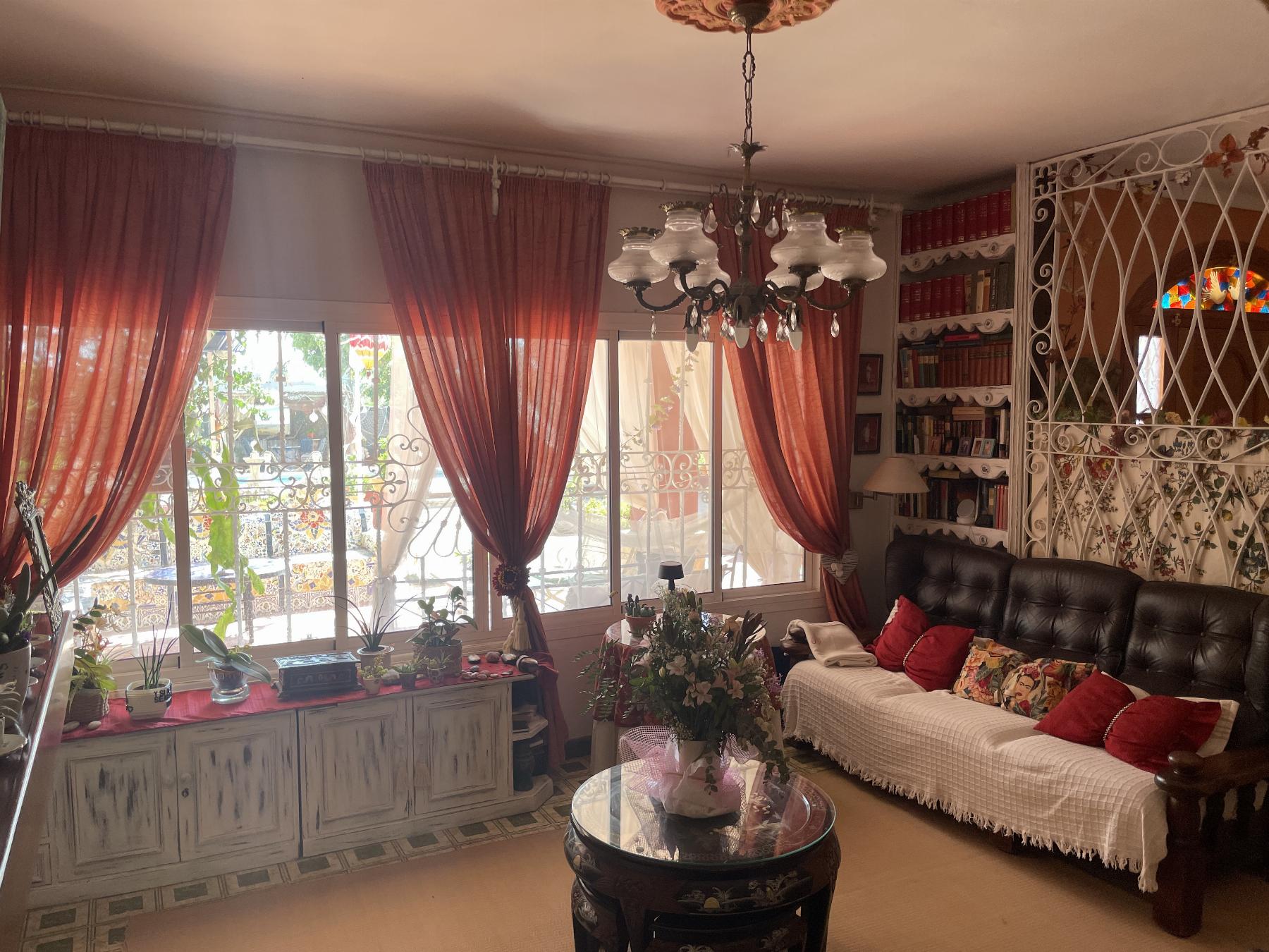 For sale of chalet in Lorca