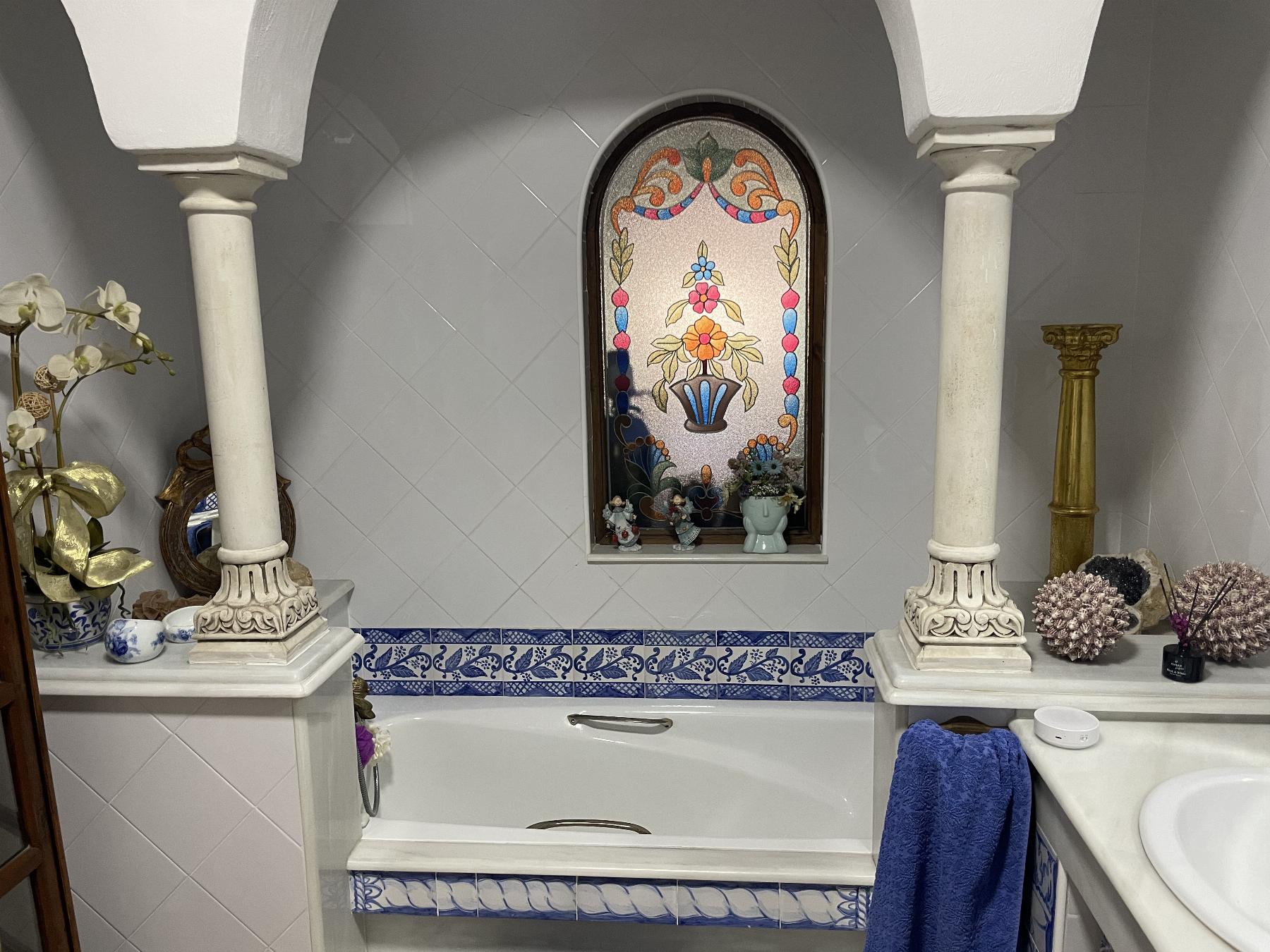 For sale of chalet in Lorca