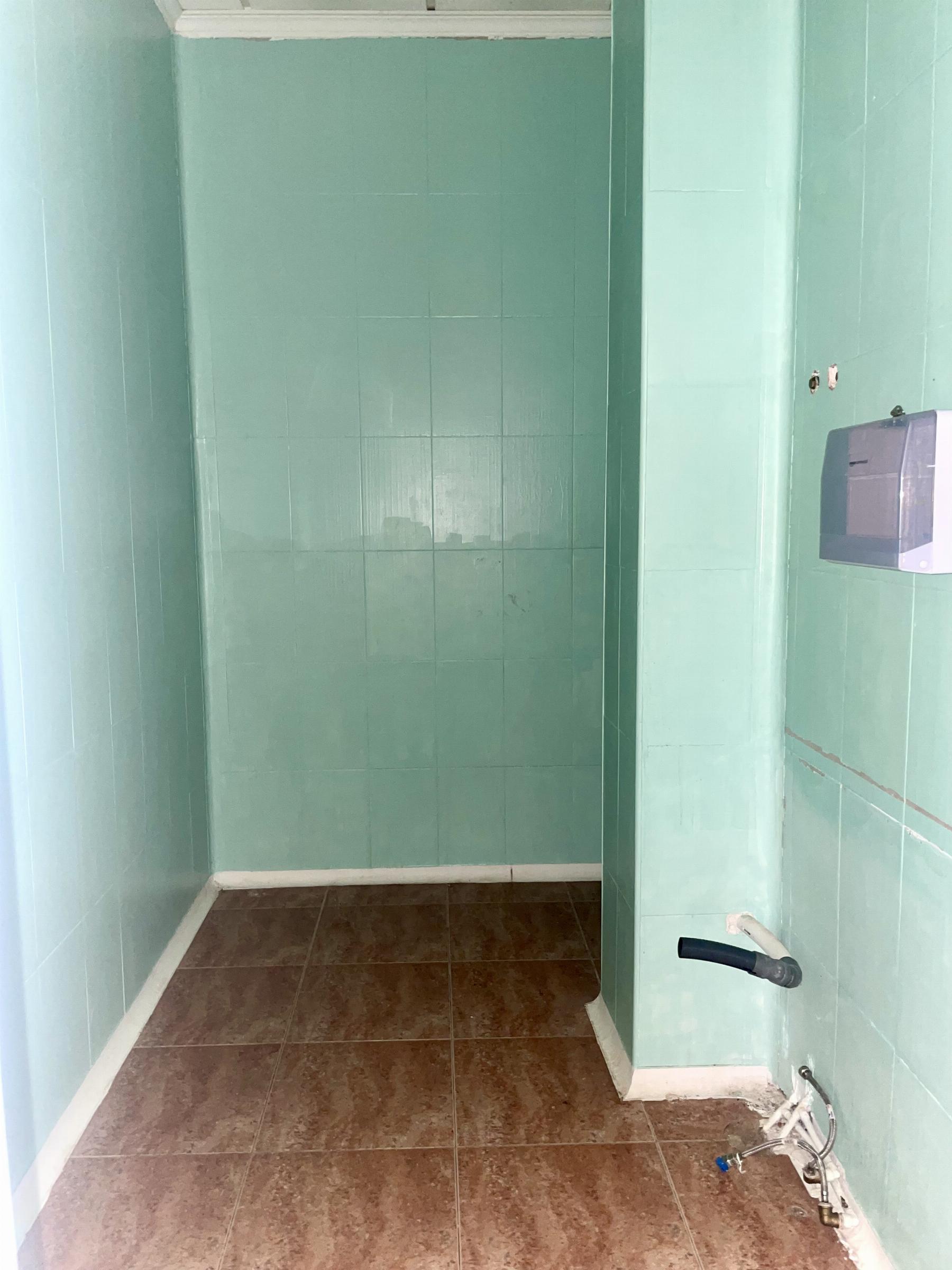 For sale of premises in Lorca