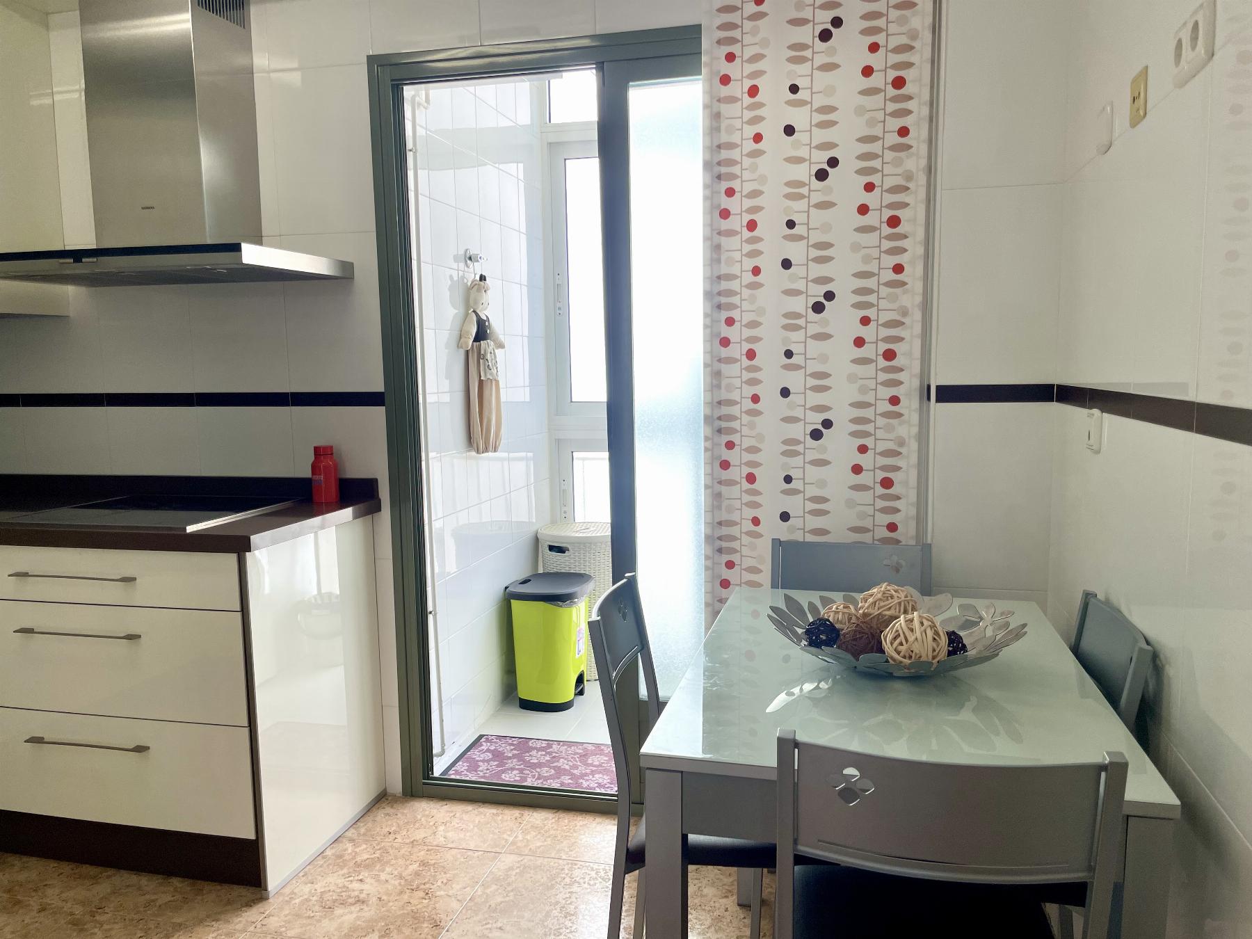 For sale of flat in Lorca