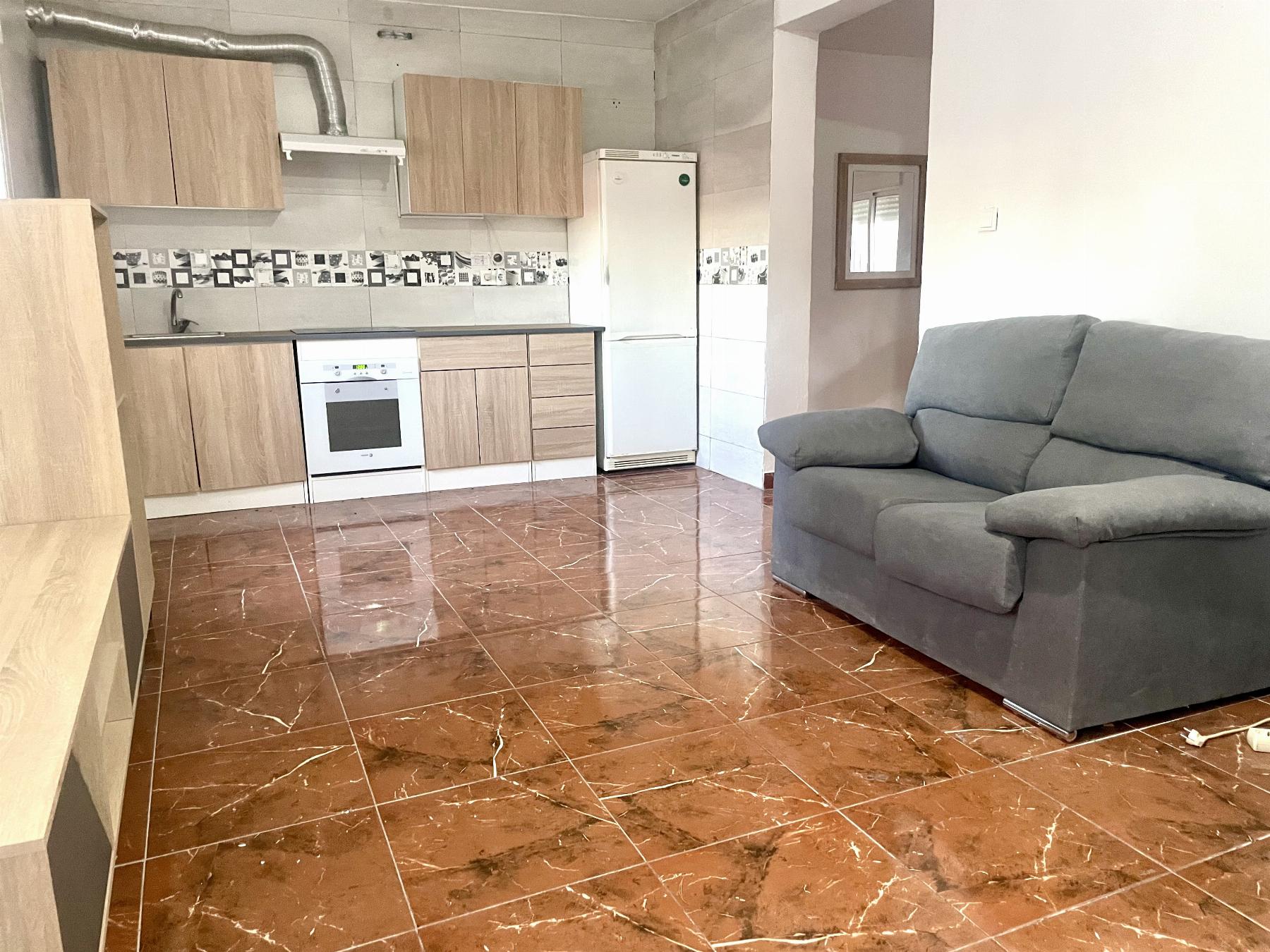For sale of house in Puerto Lumbreras