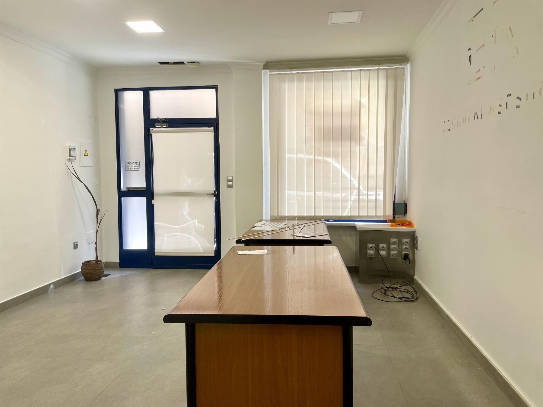 Venta de local en Lorca