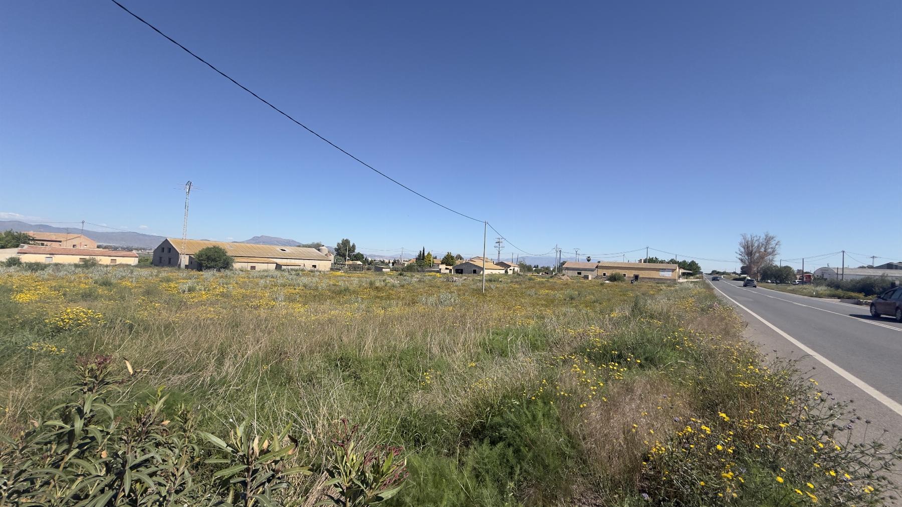 Venta de terreno en Lorca