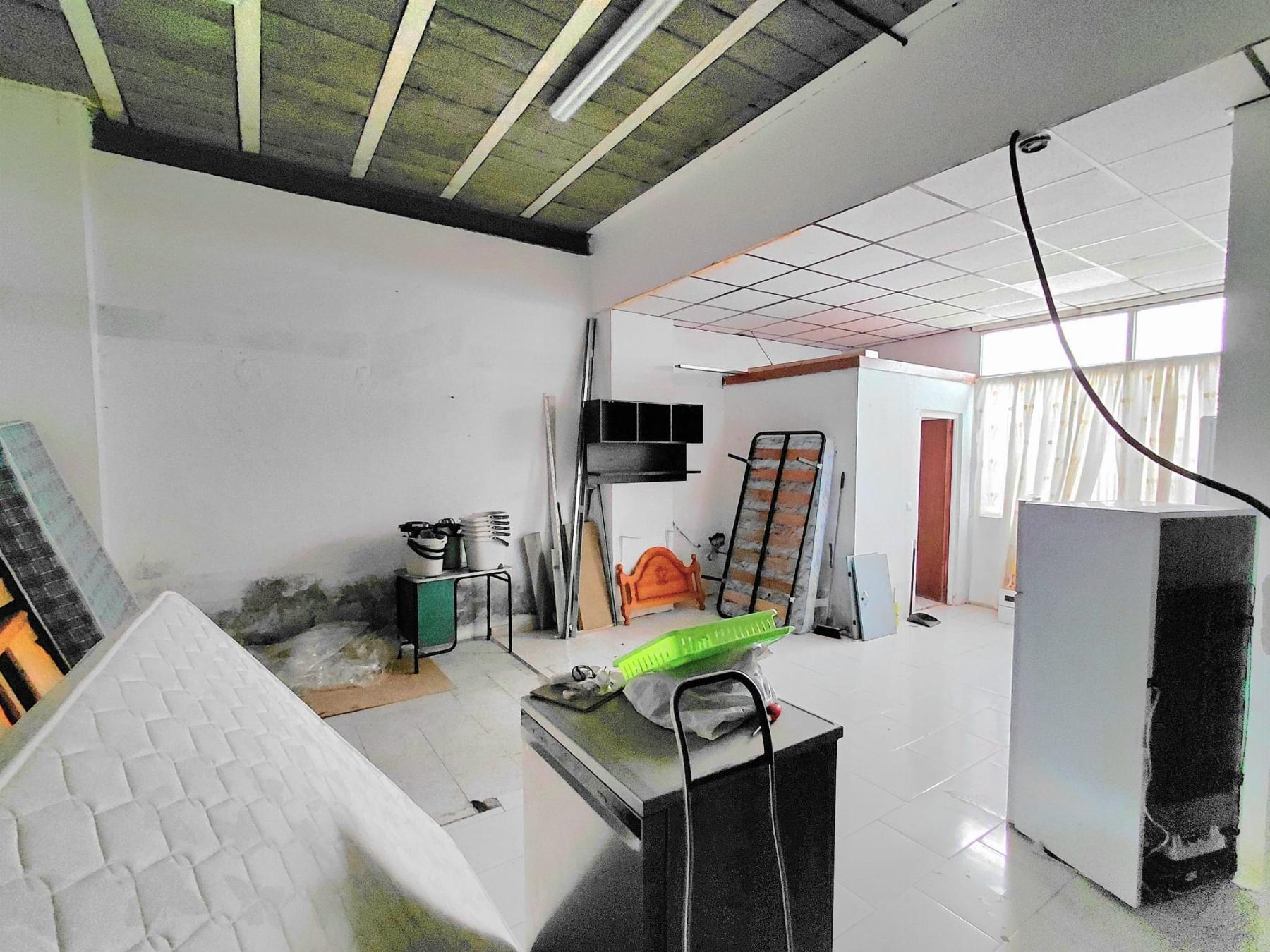 Venta de local en Águilas