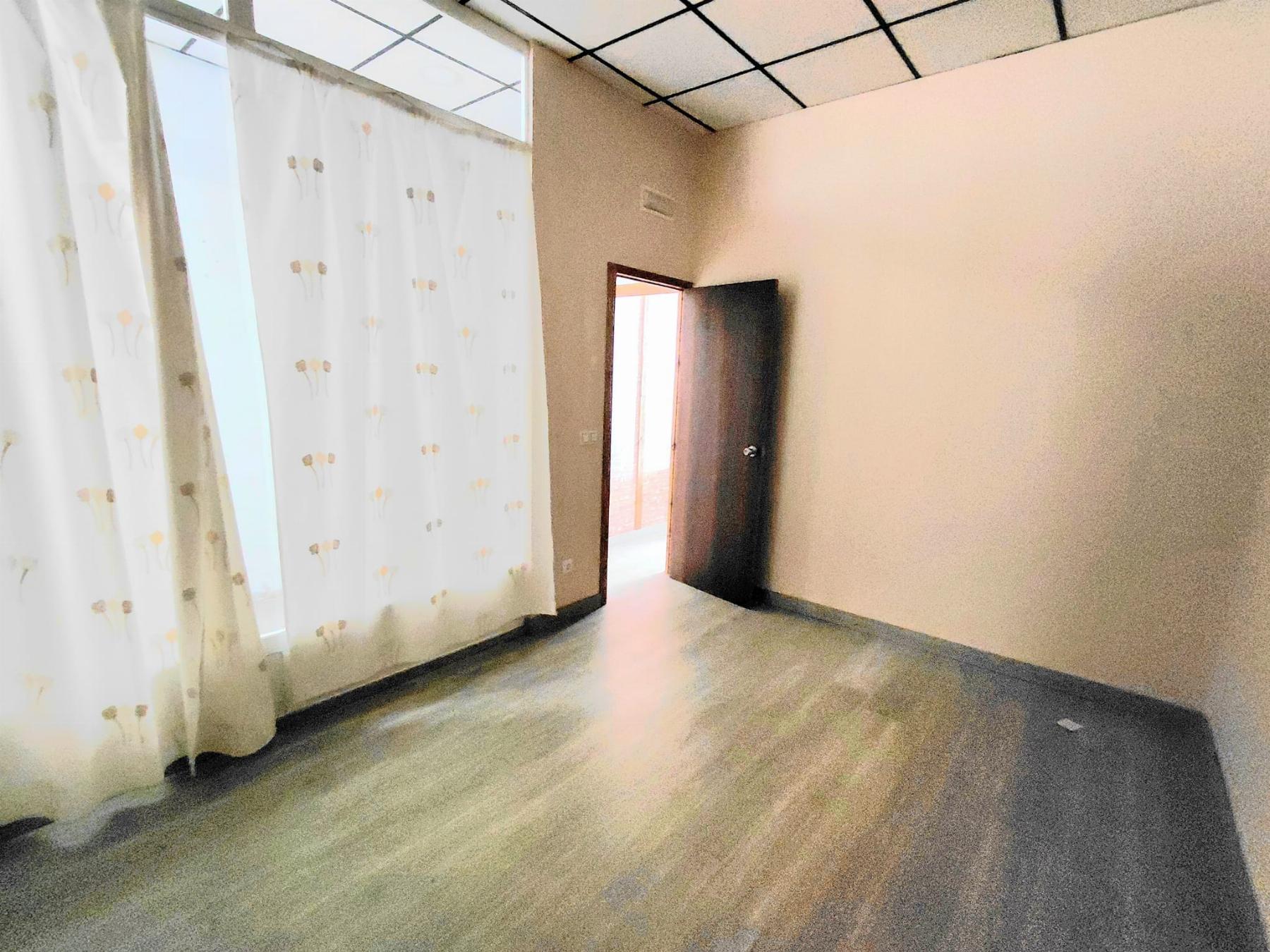 Venta de local en Águilas