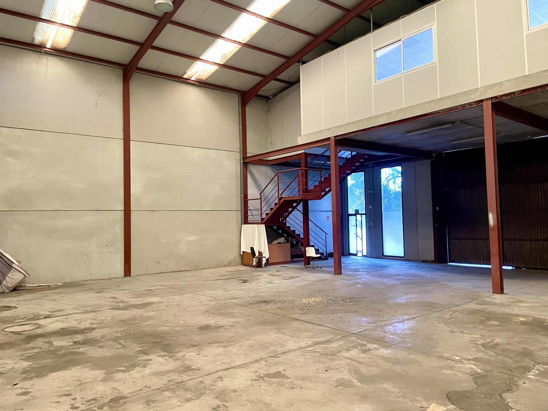 Venta de nave en Lorca