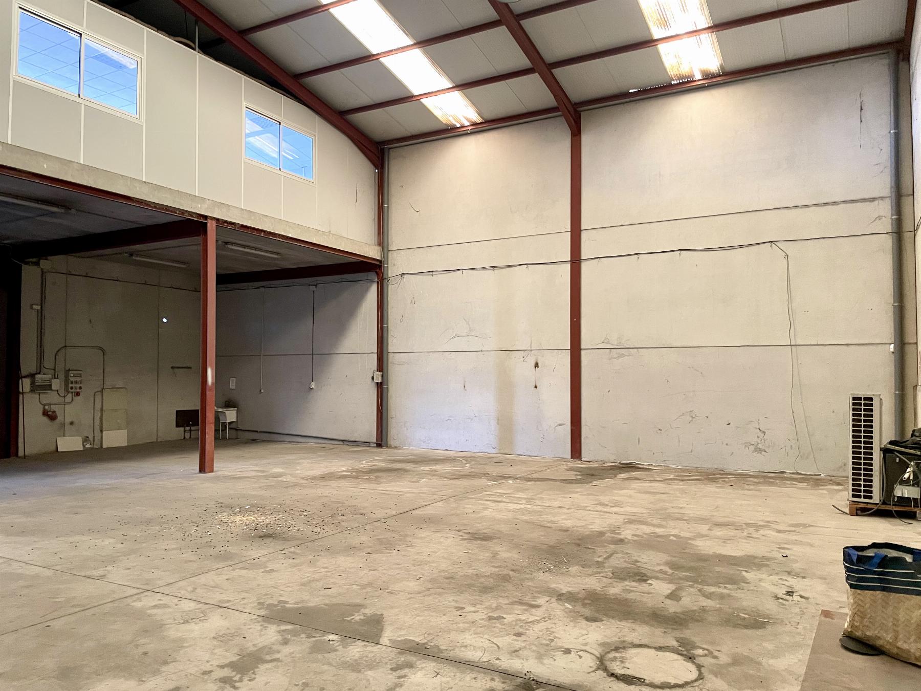 Venta de nave en Lorca
