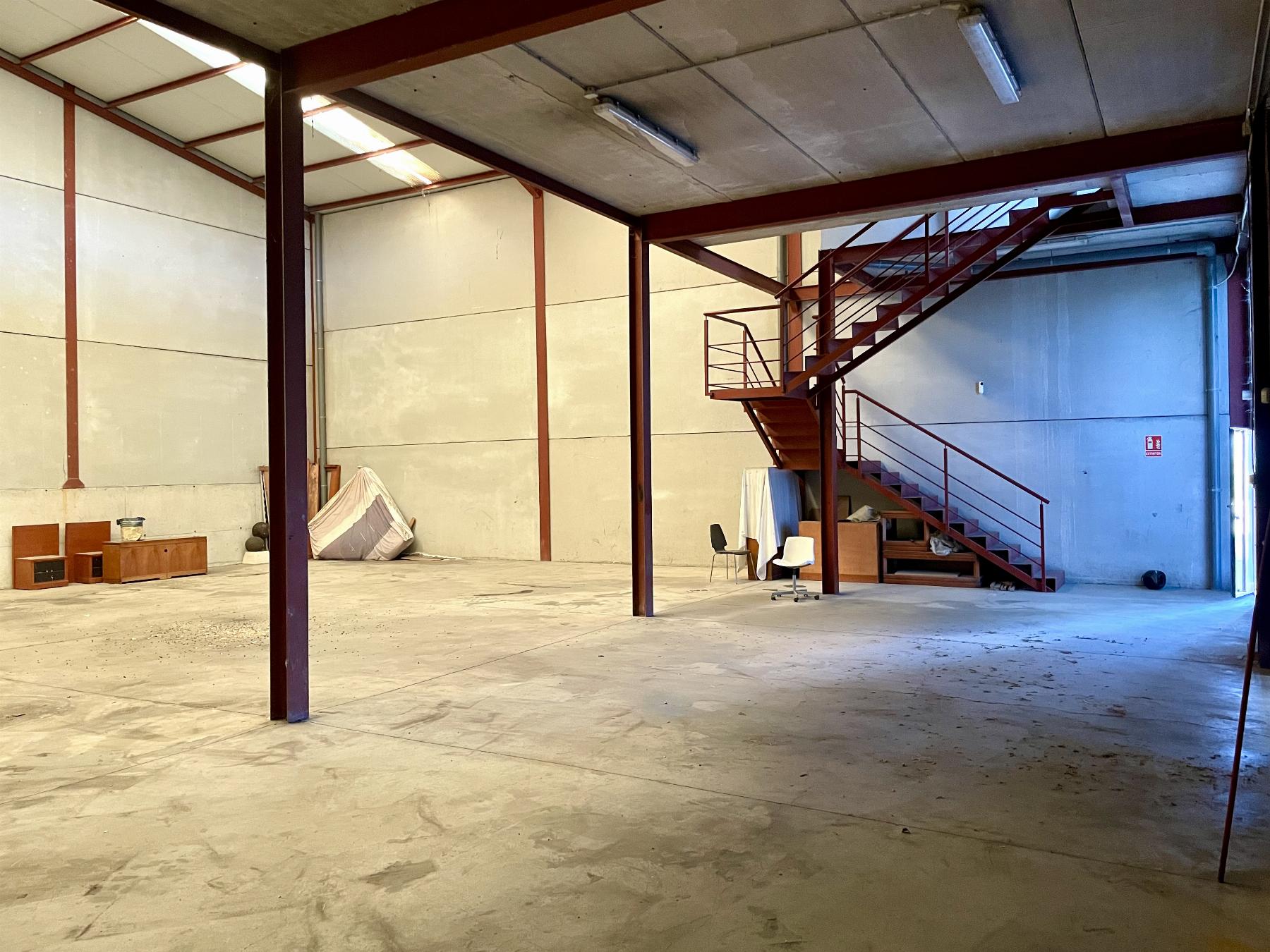 Venta de nave en Lorca