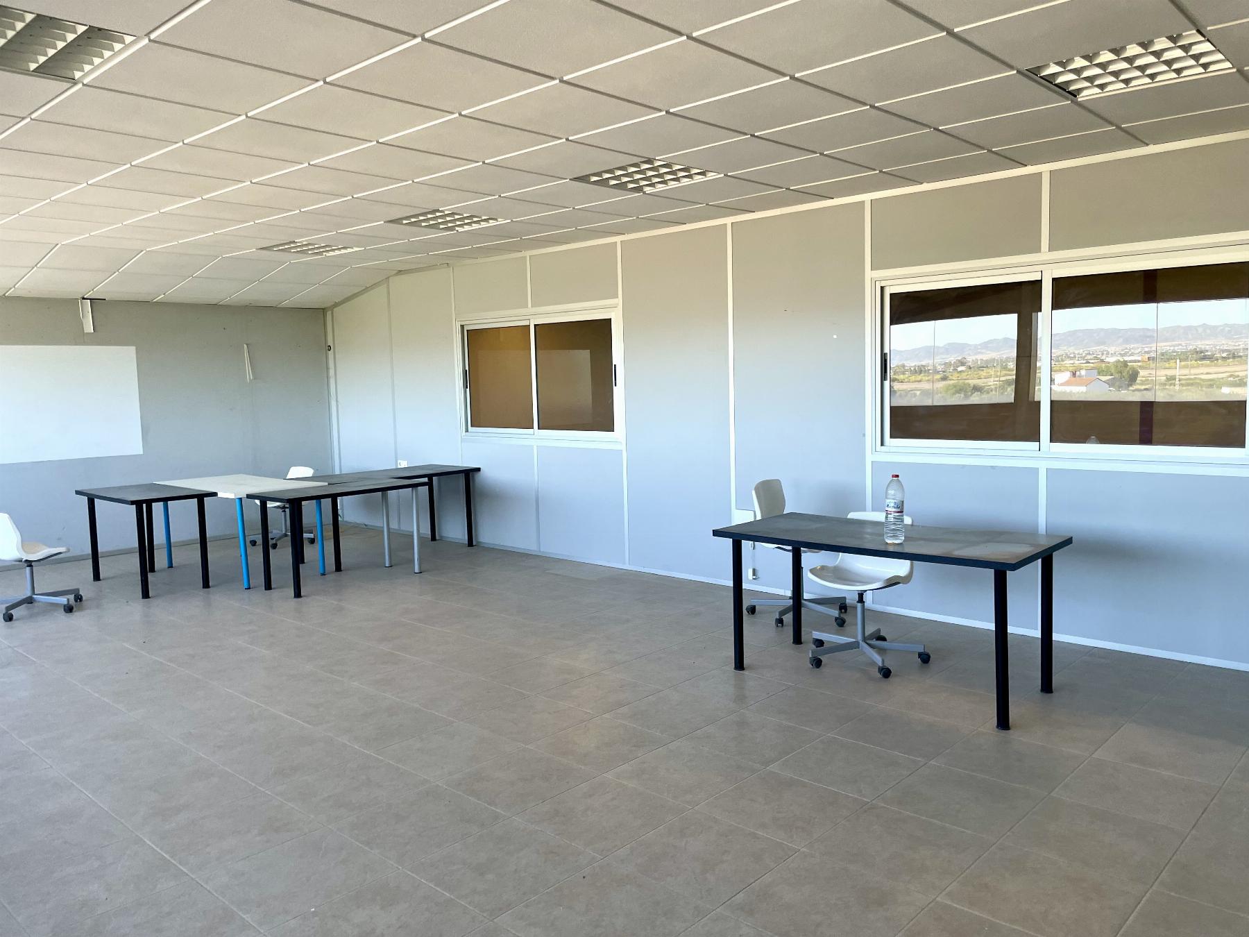 Venta de nave en Lorca