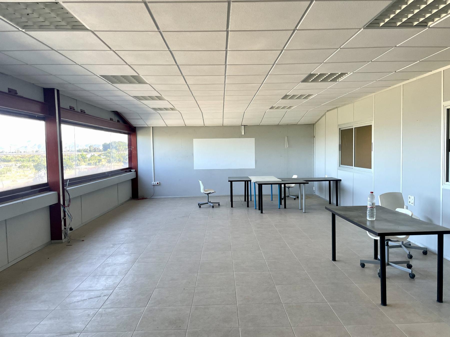 Venta de nave en Lorca