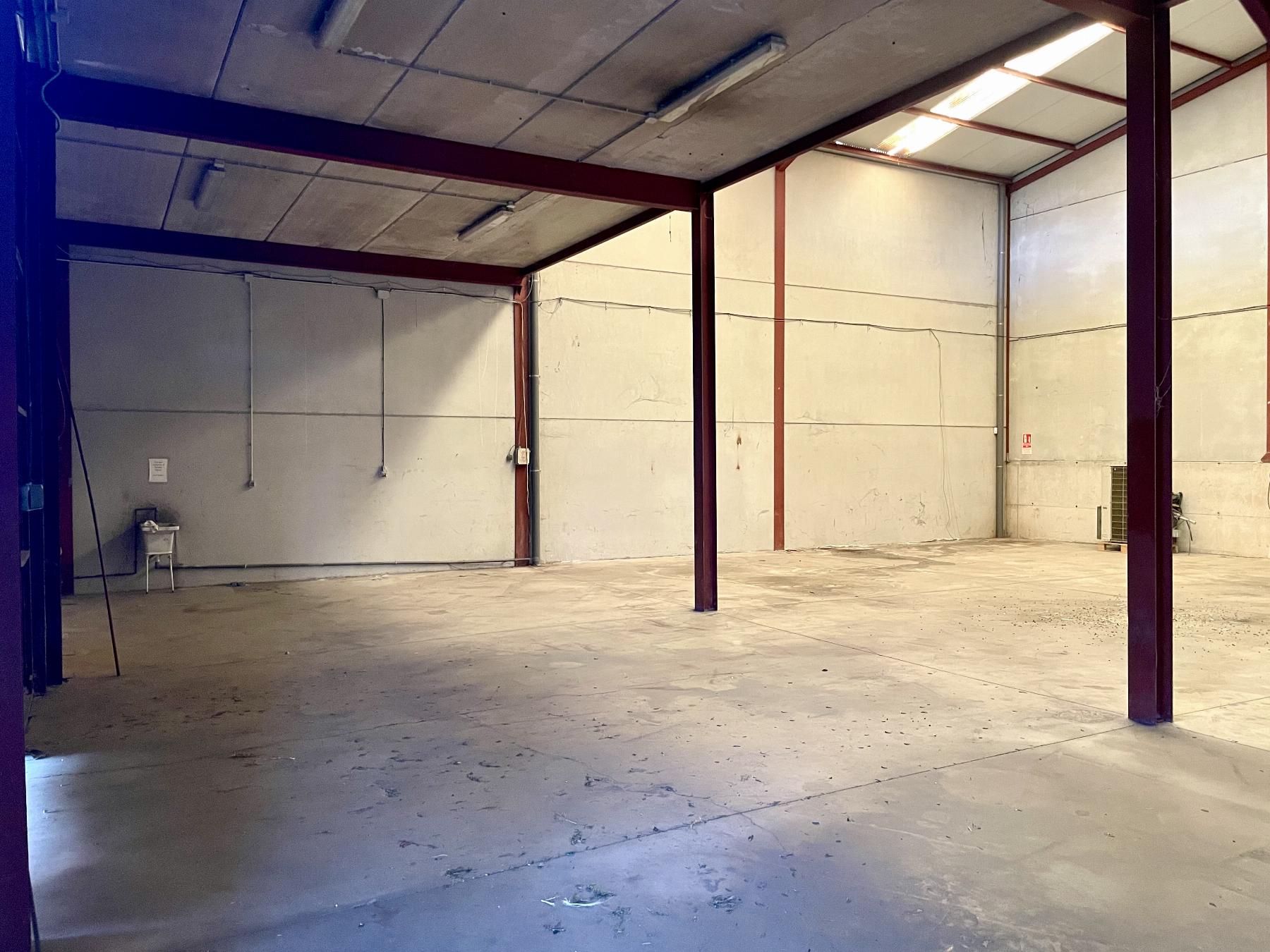 Venta de nave en Lorca