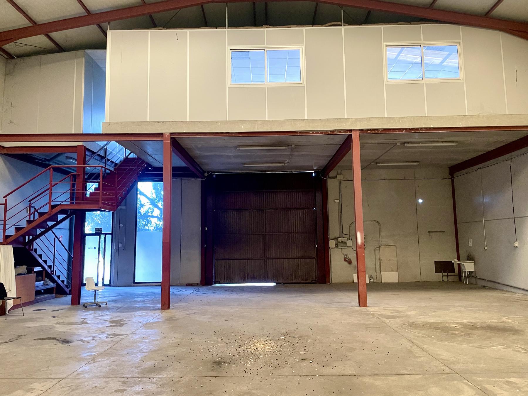 Venta de nave en Lorca
