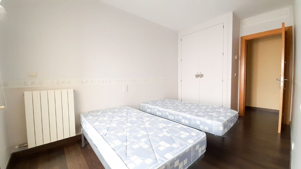 Zu verkaufen von appartement in
 Lorca