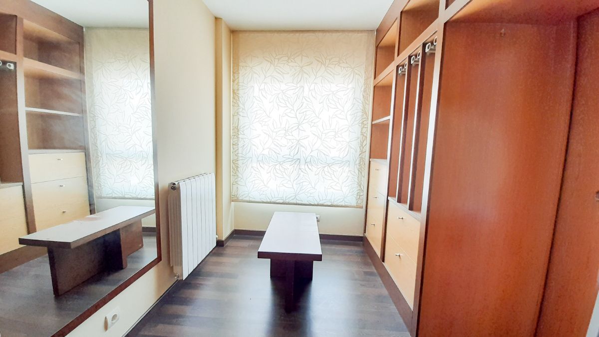 Zu verkaufen von appartement in
 Lorca