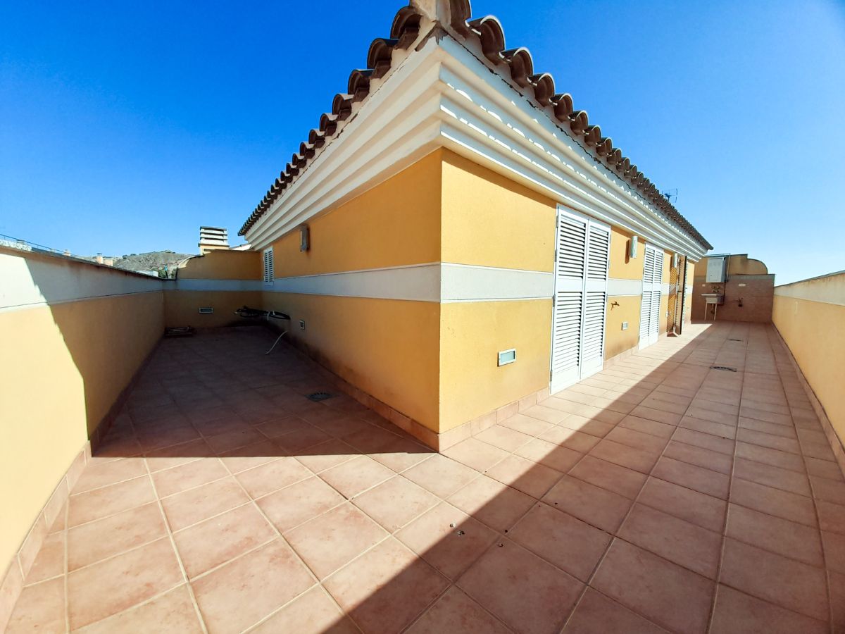 For sale of penthouse in Lorca