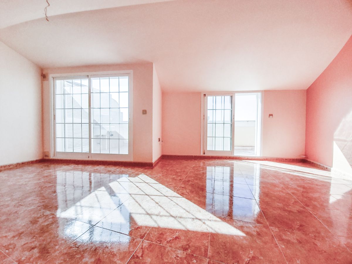 Zu verkaufen von penthouse in
 Lorca