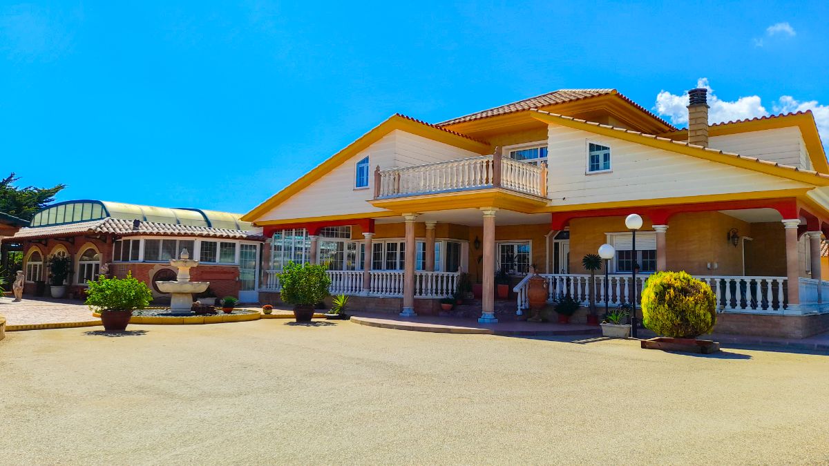 For sale of chalet in Puerto Lumbreras