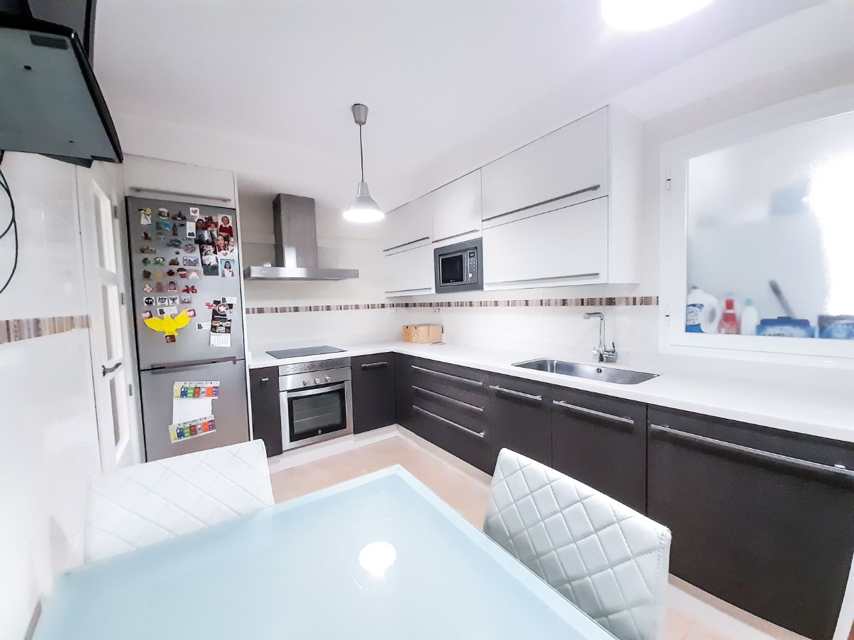 For sale of flat in Lorca