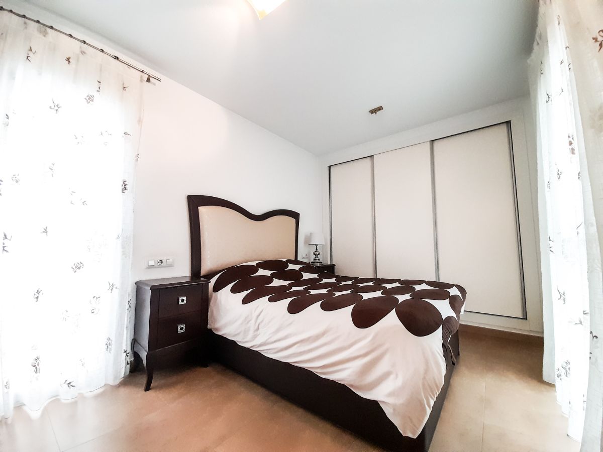 For sale of flat in Lorca