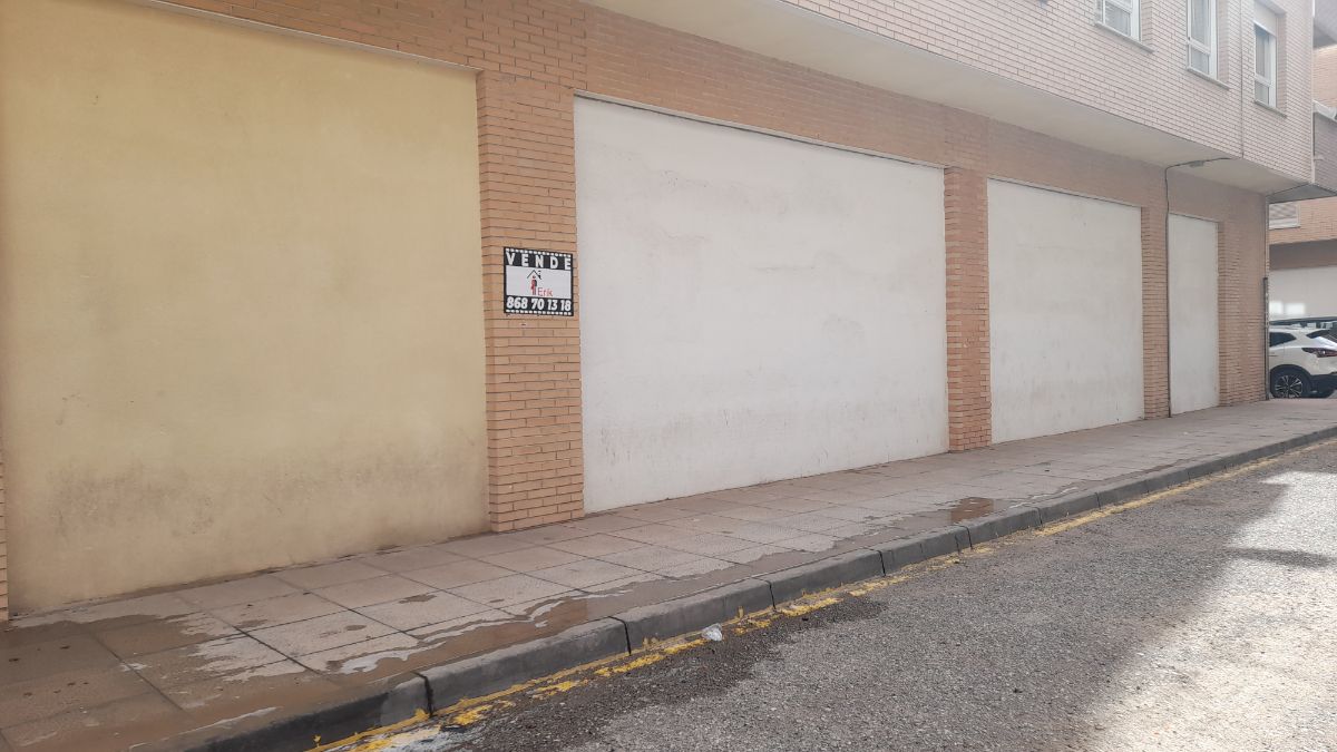 Venta de local comercial en Lorca