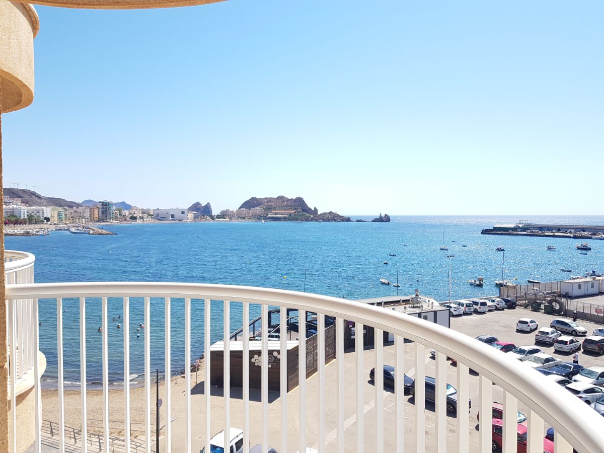 For rent of apartment in Águilas