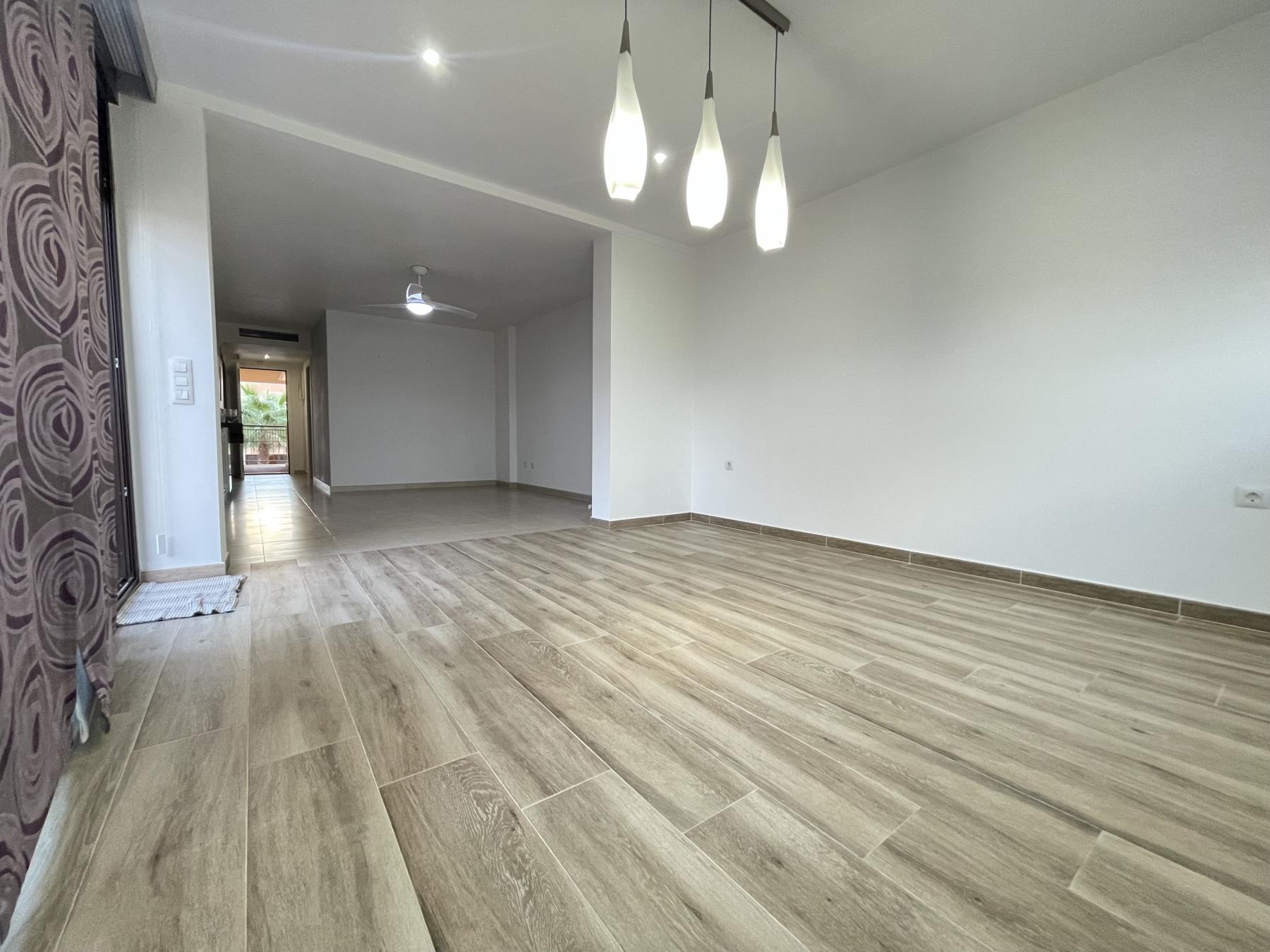 For sale of flat in Lorca