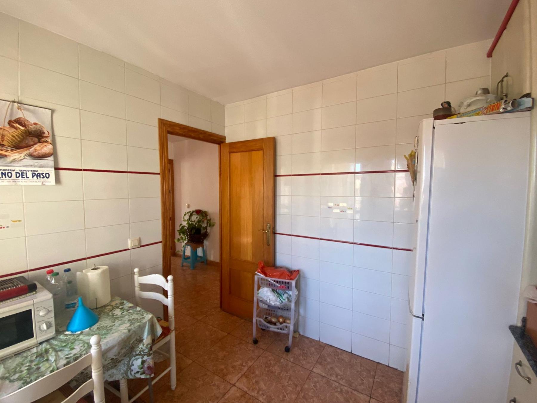 For sale of flat in Águilas