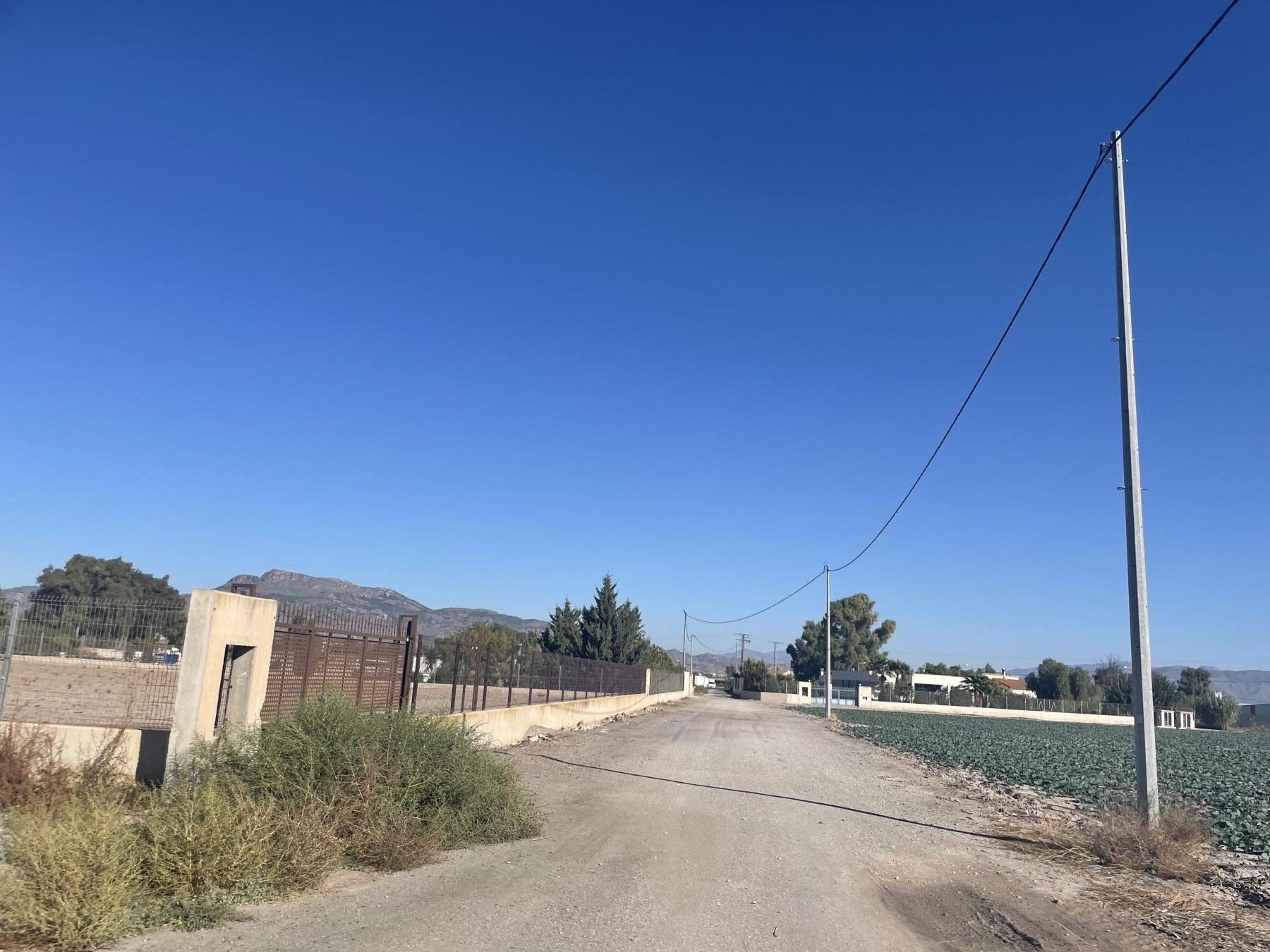 For sale of land in Lorca