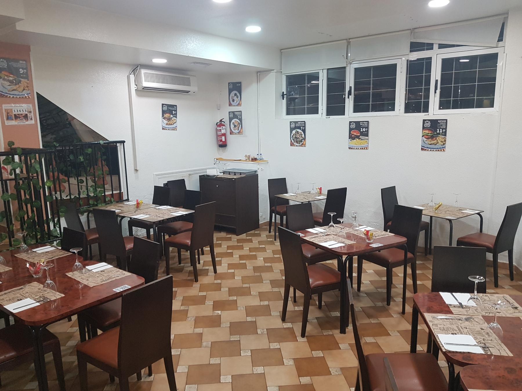 Venta de local comercial en Águilas