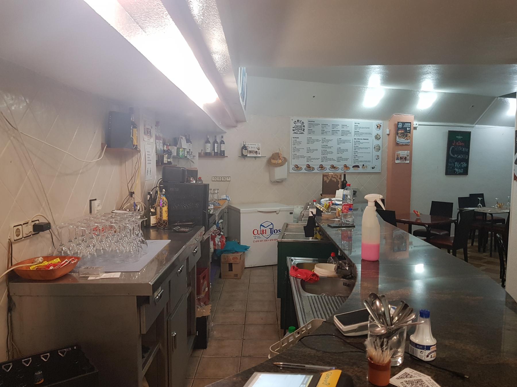 Venta de local comercial en Águilas