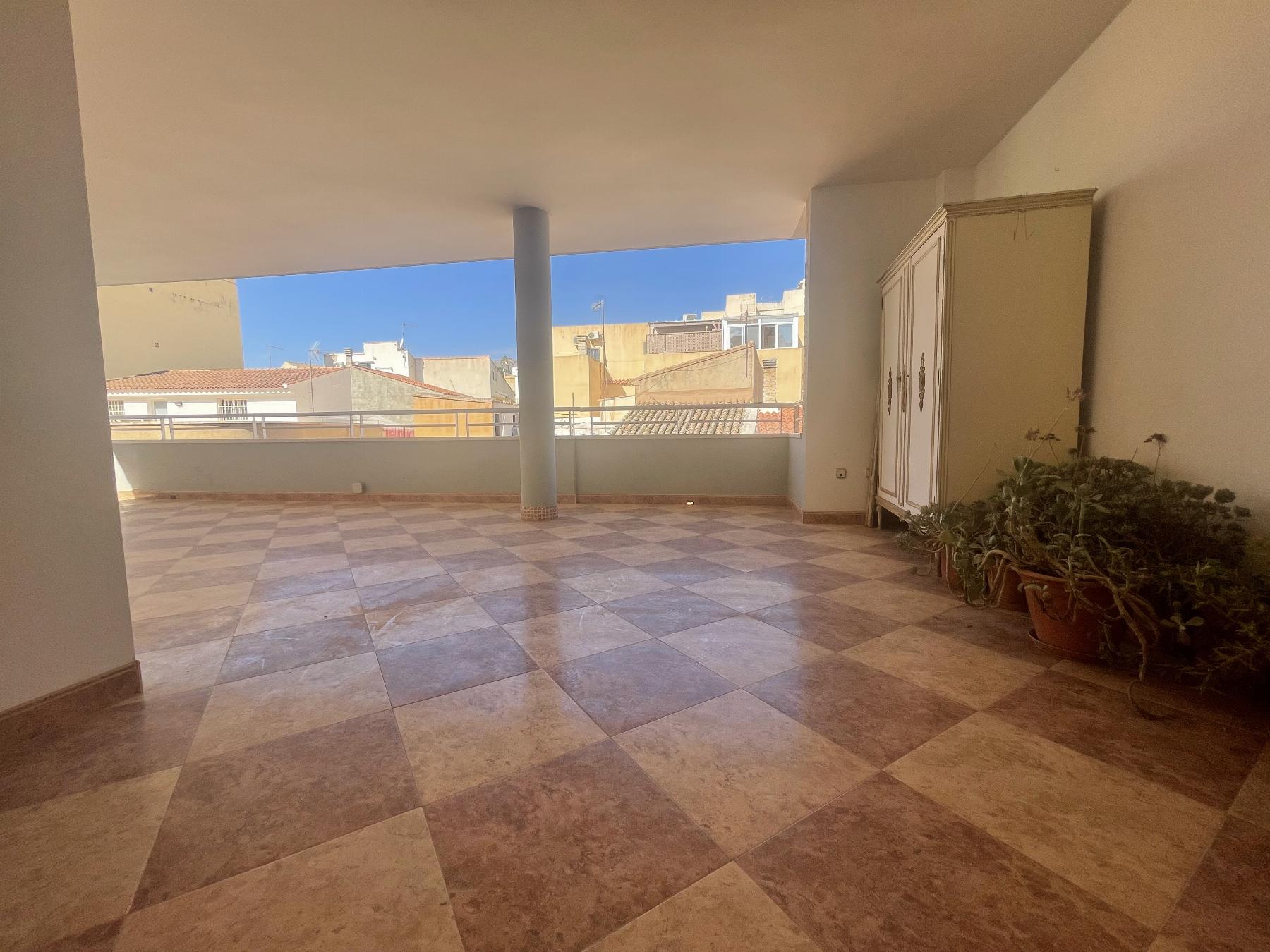 For sale of house in Lorca