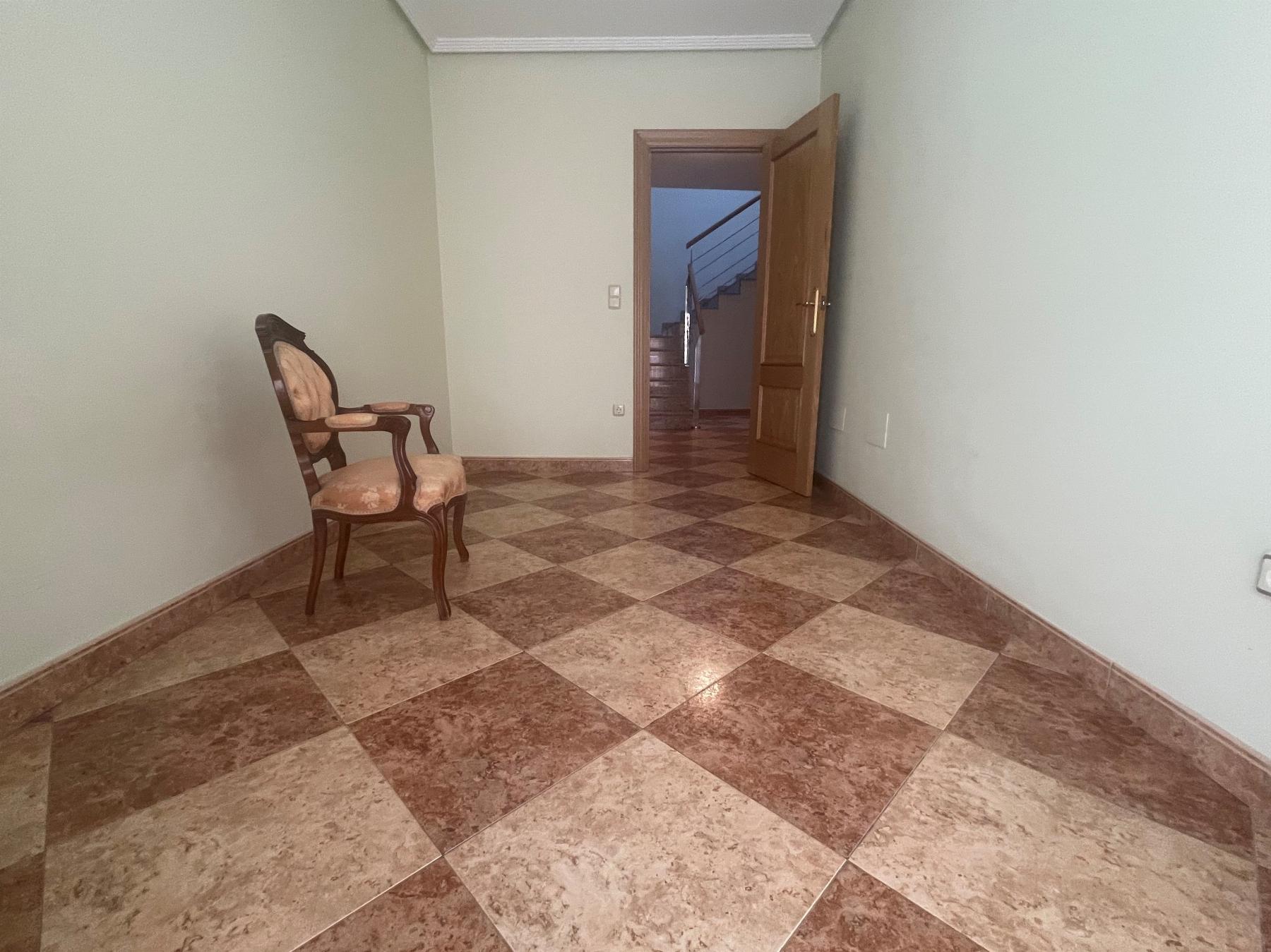 For sale of house in Lorca