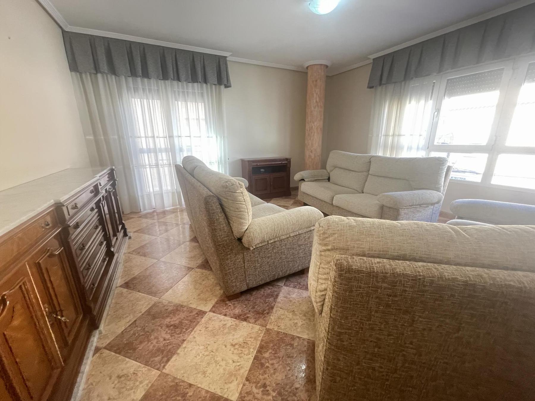 For sale of house in Lorca