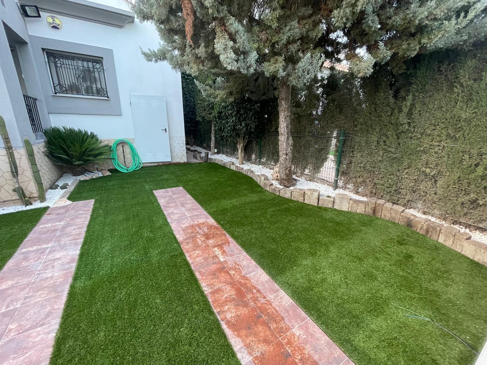 For sale of chalet in Lorca