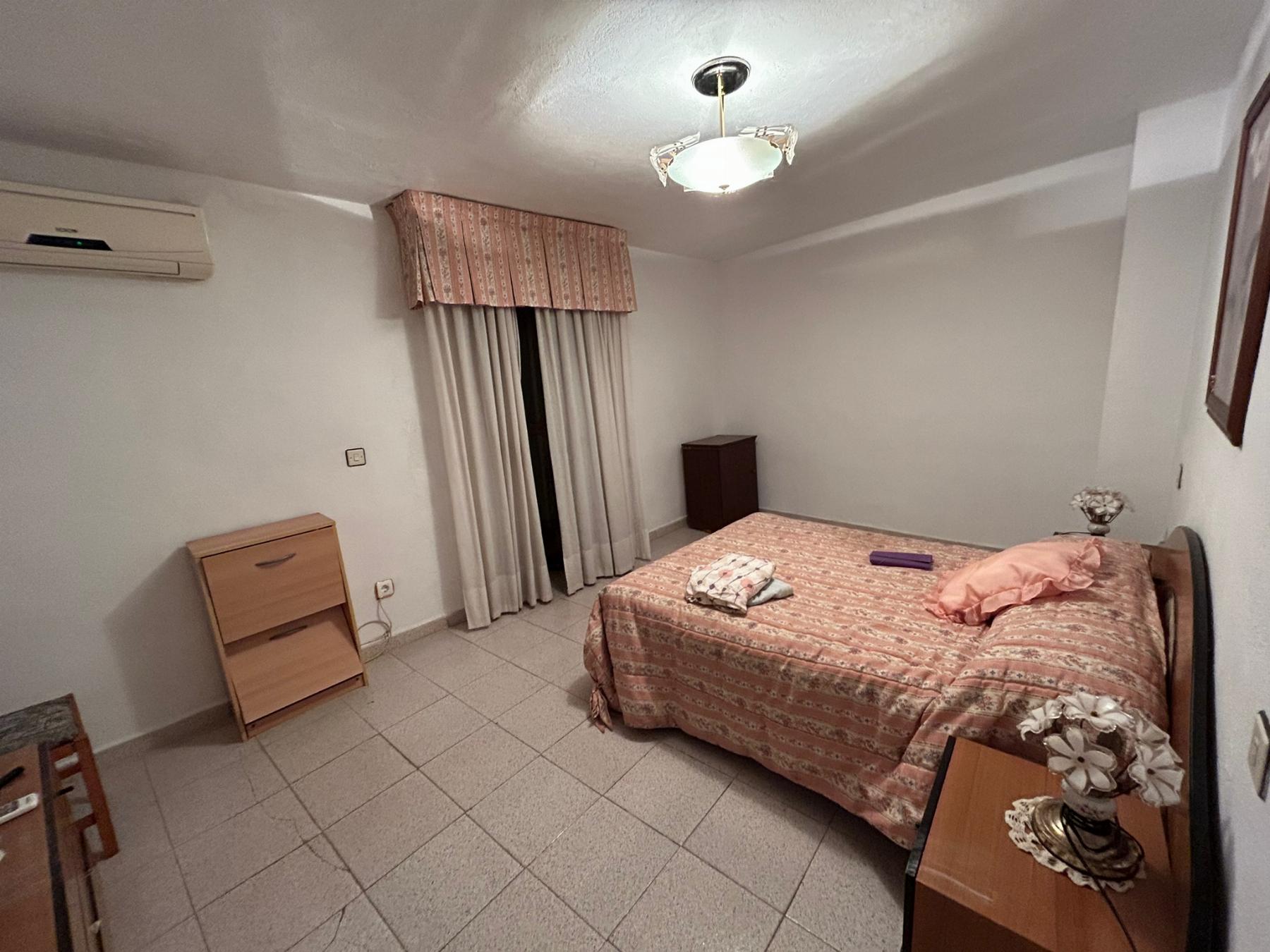 Zu verkaufen von haus in
 Águilas