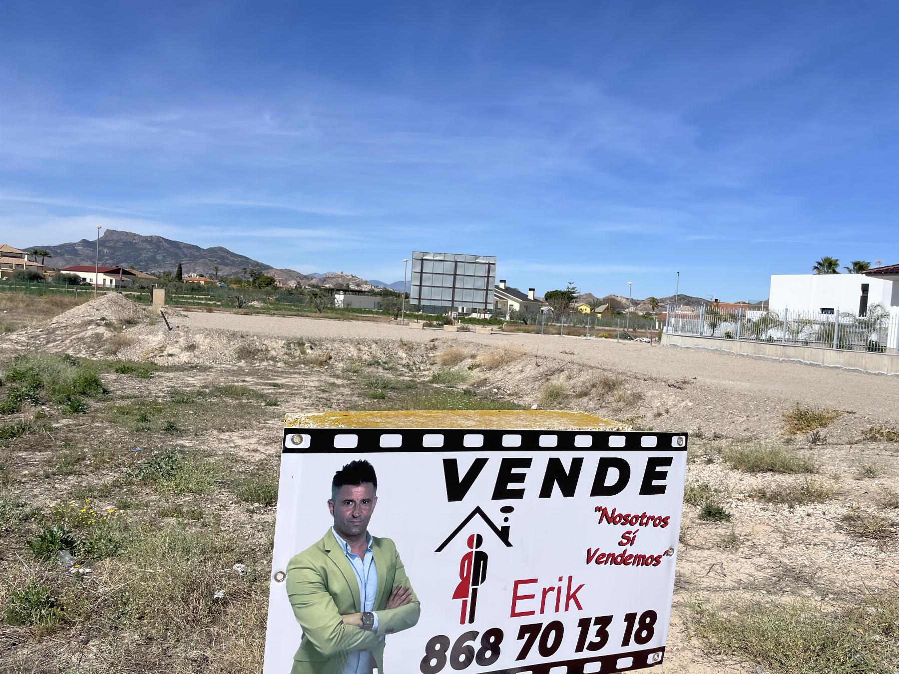 For sale of land in Lorca