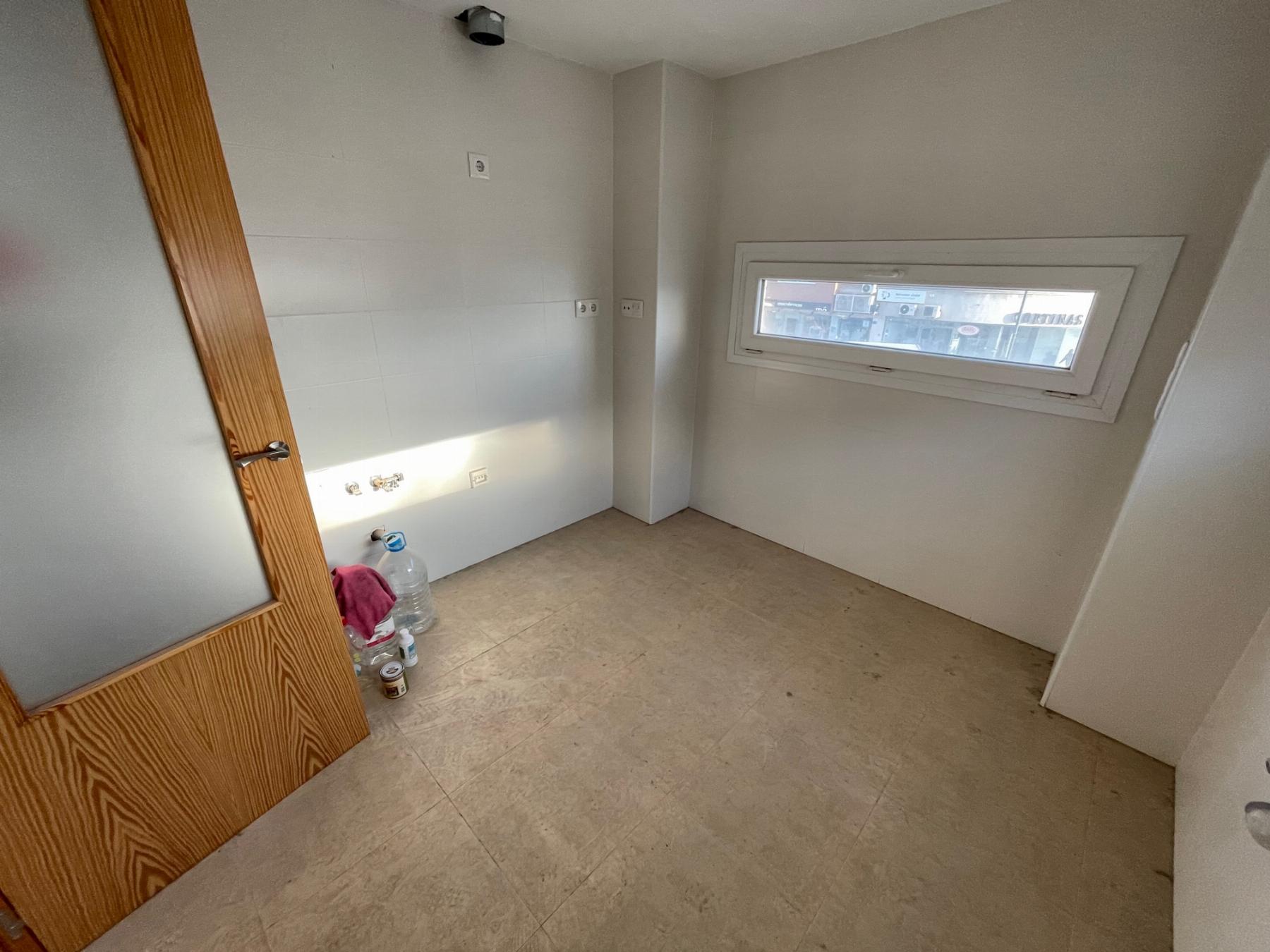For sale of apartment in Lorca
