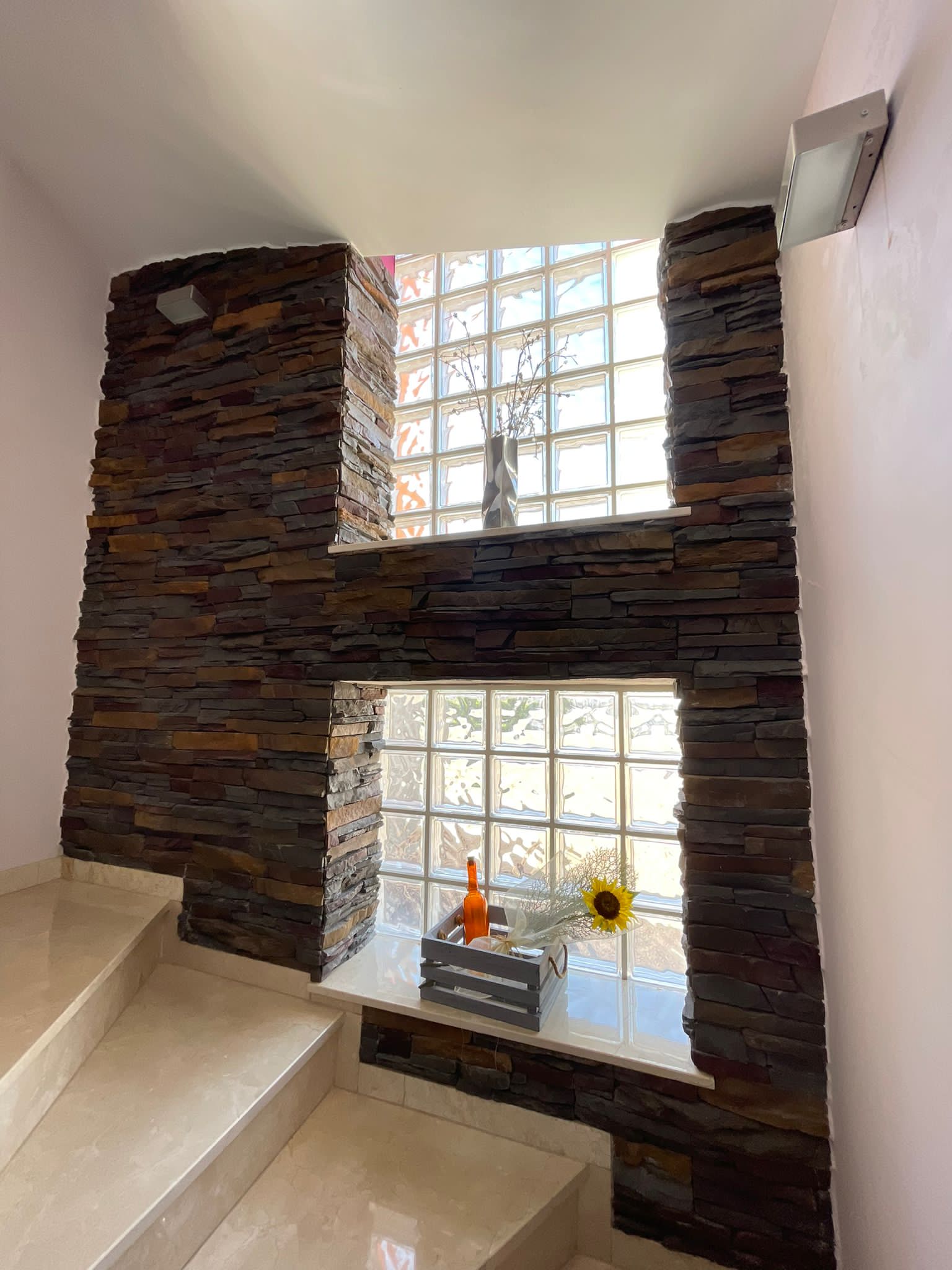 Zu verkaufen von chalet in
 Lorca