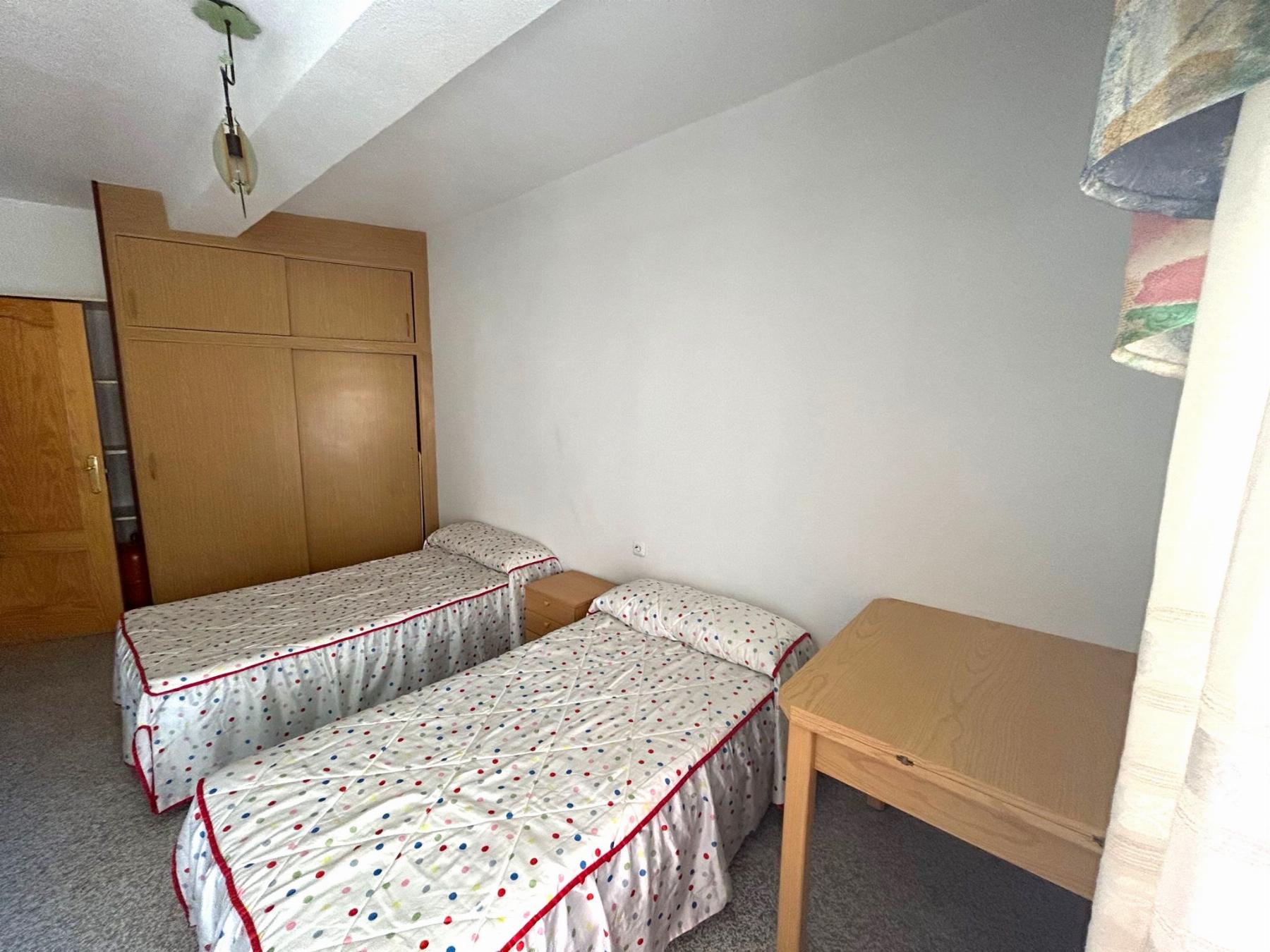 For sale of flat in Águilas