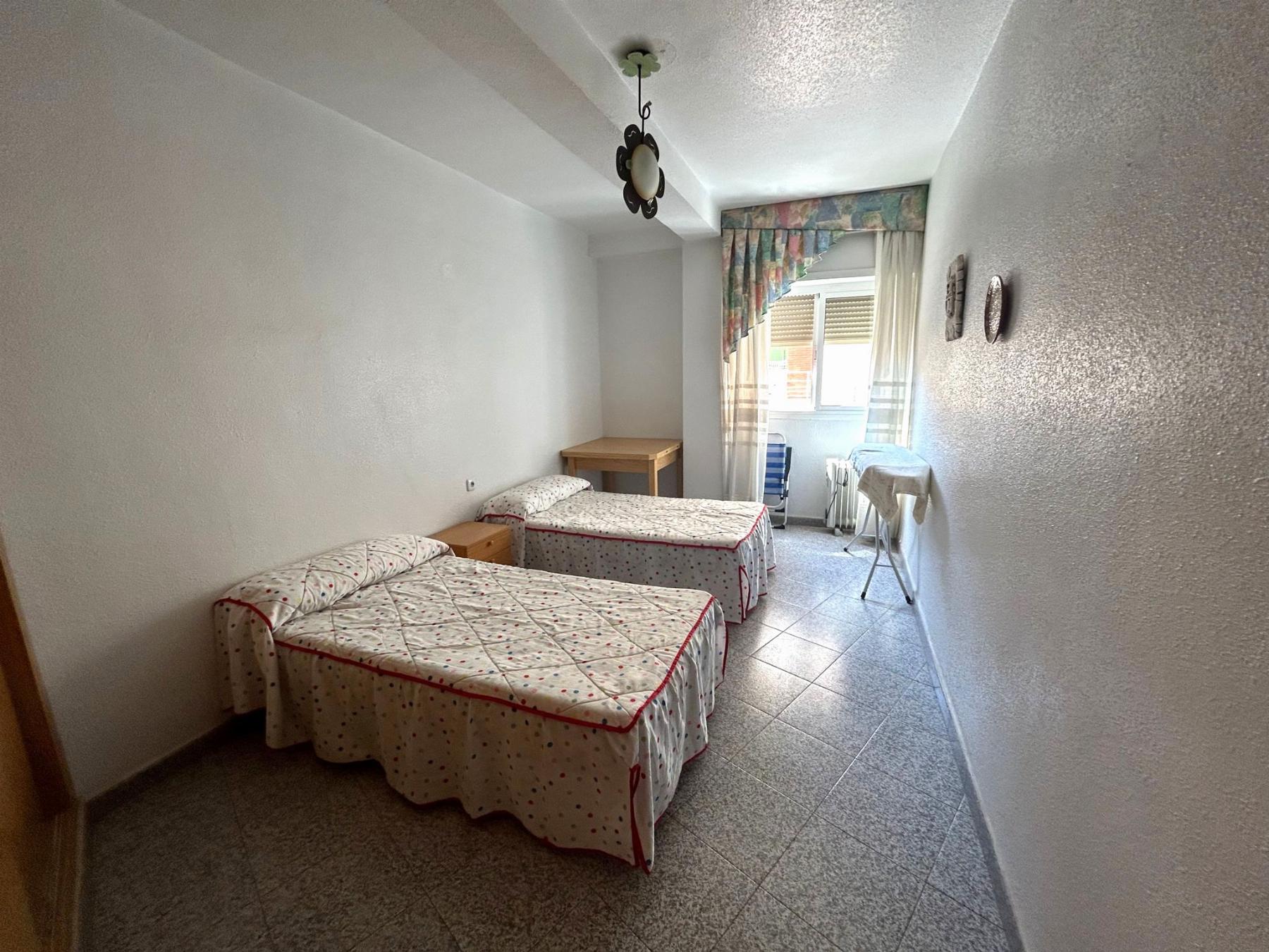 For sale of flat in Águilas
