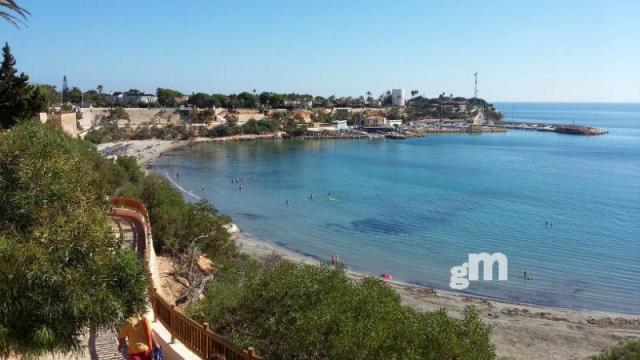 For sale of land in Orihuela Costa