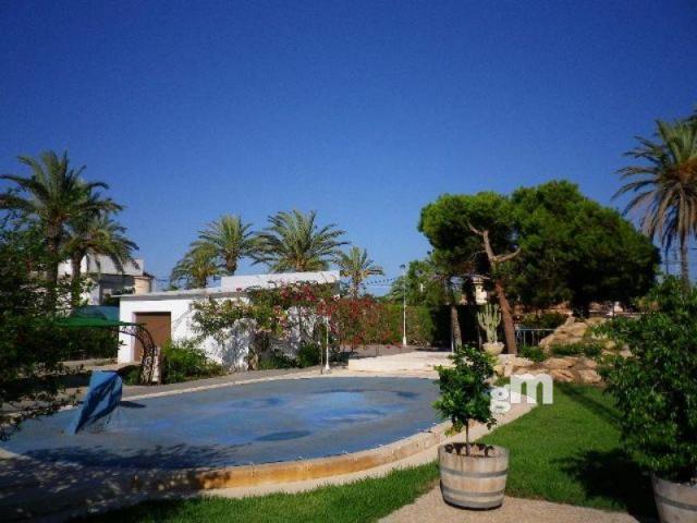 Venta de chalet en Orihuela Costa