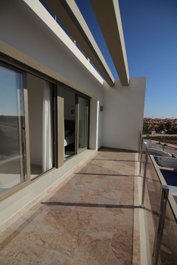 Venta de chalet en Orihuela Costa