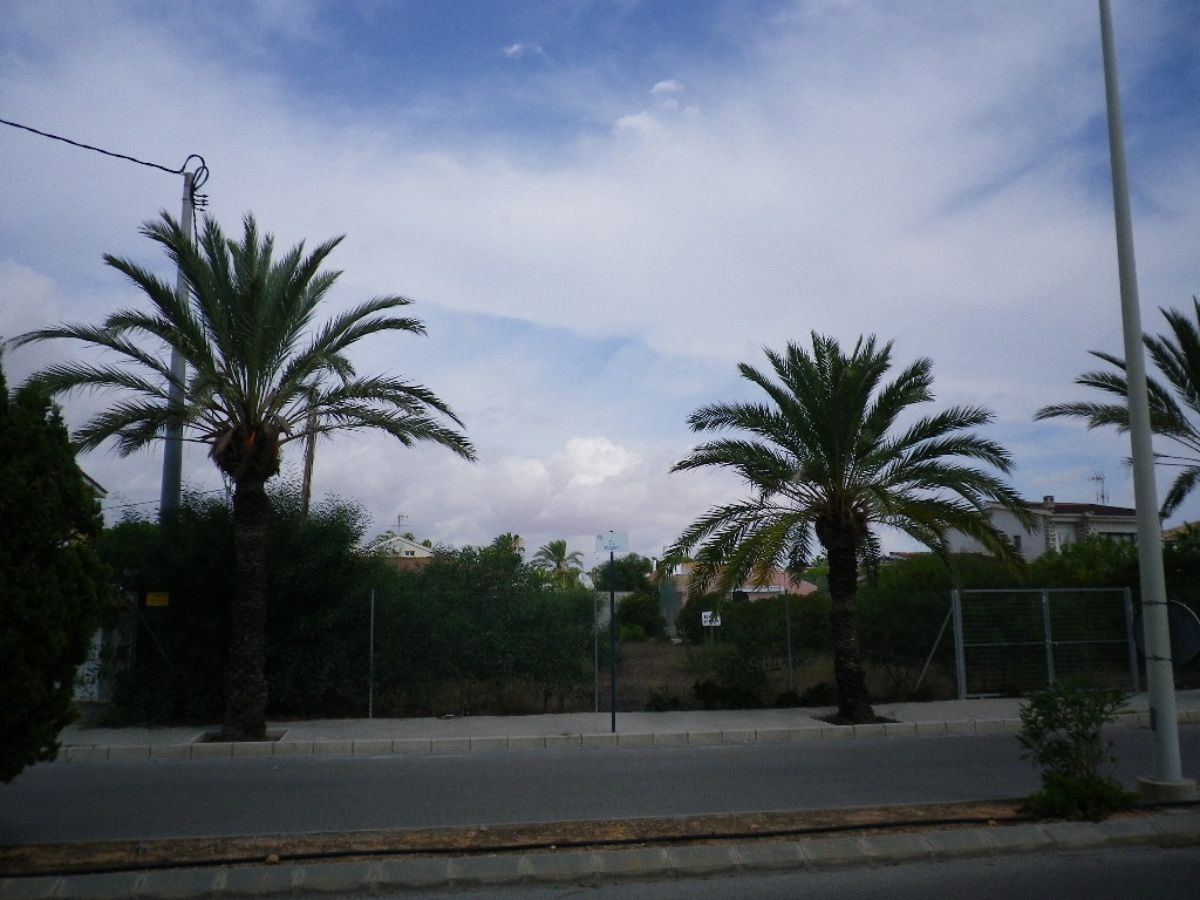 Venta de terreno en Orihuela Costa