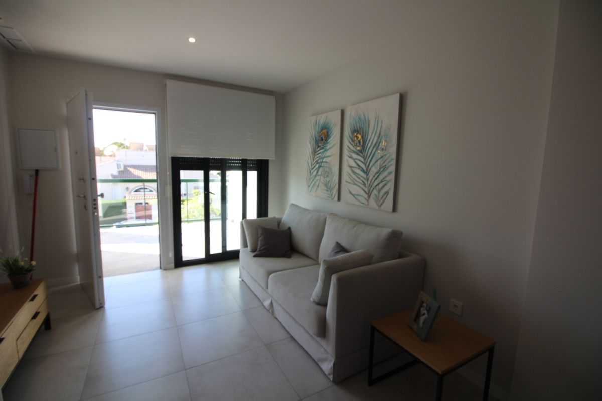 For sale of apartment in Pilar de la Horadada