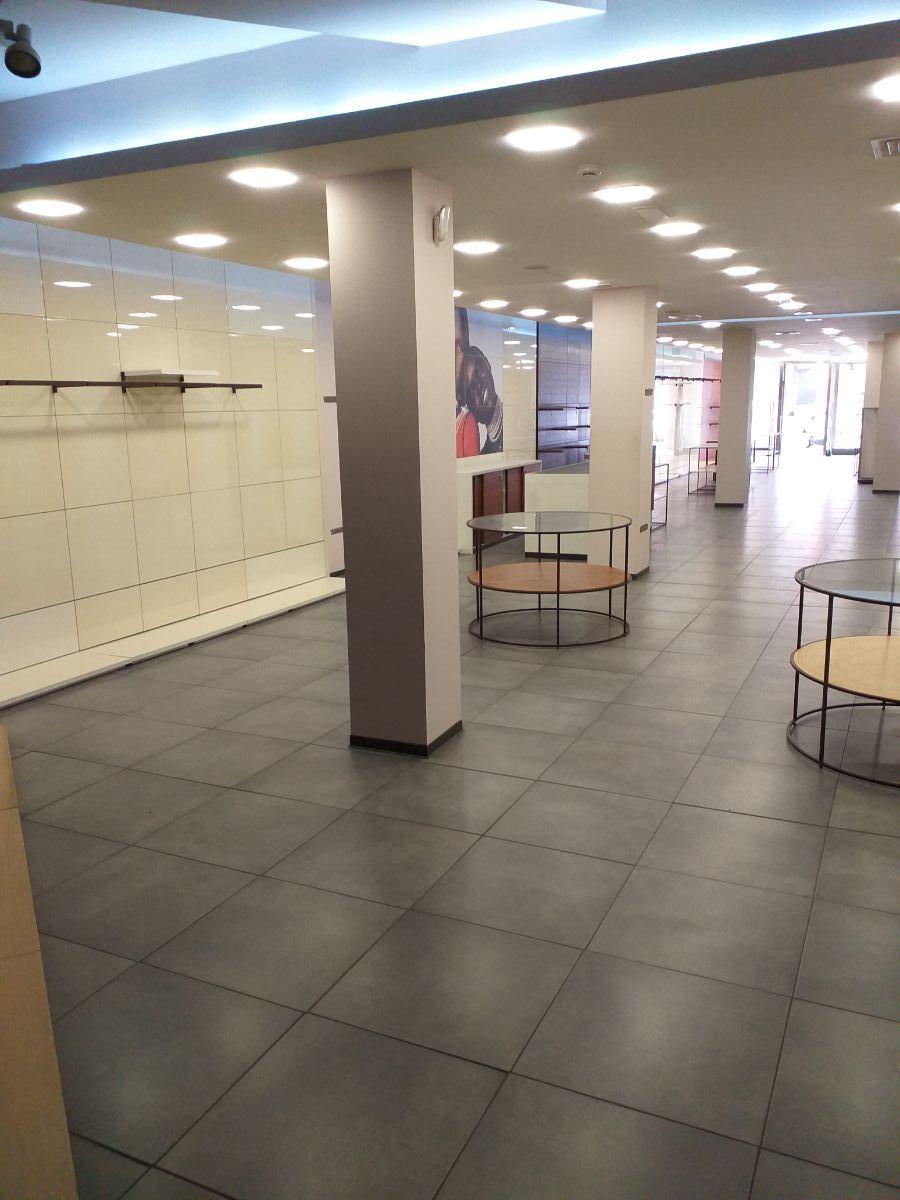 For rent of commercial in San Vicente del Raspeig