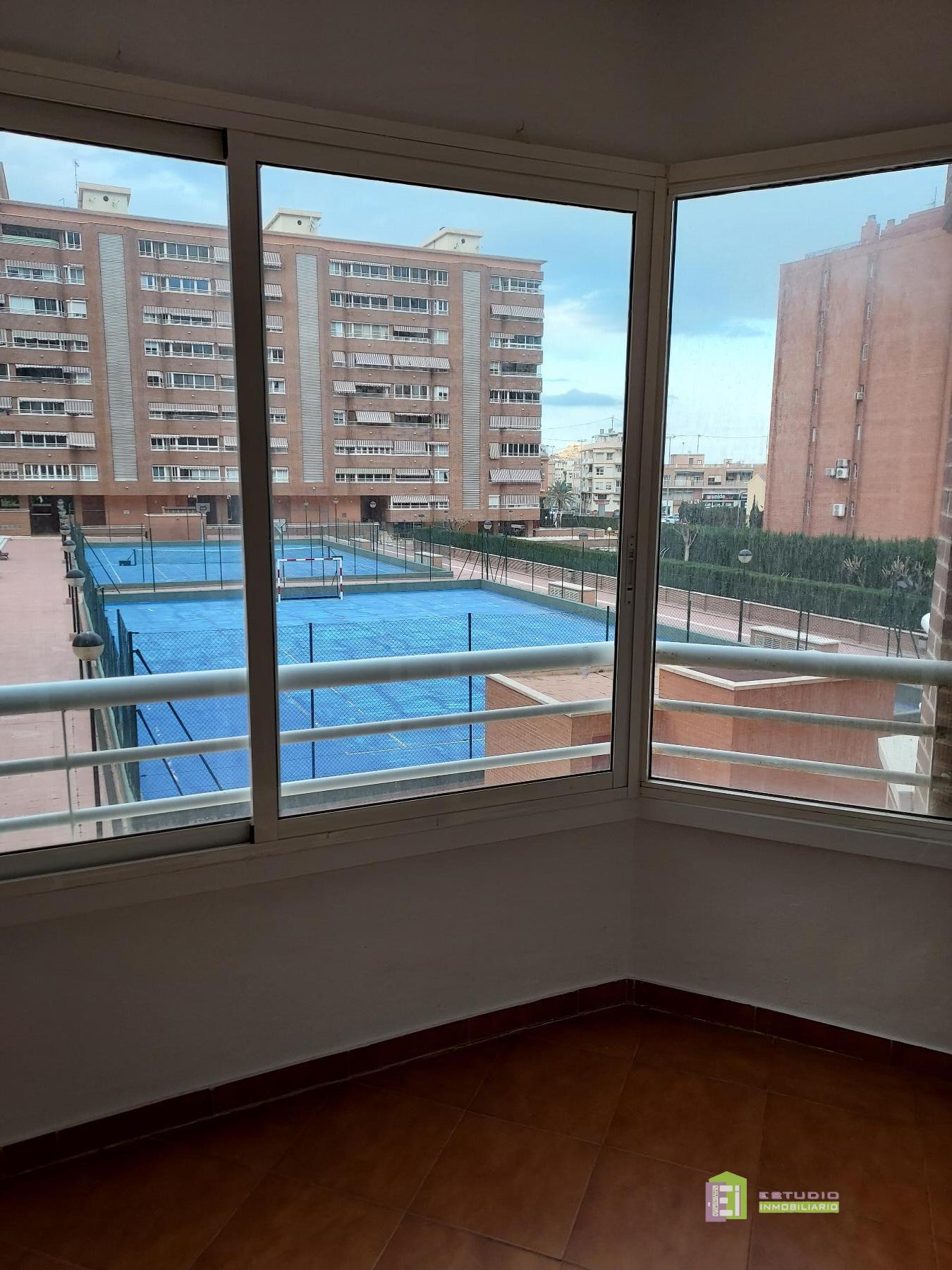 For rent of flat in Alicante