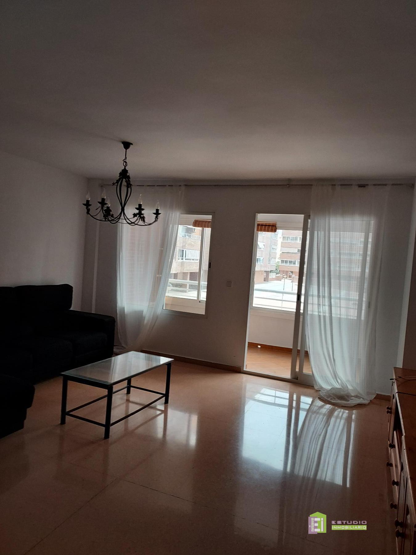 For rent of flat in Alicante
