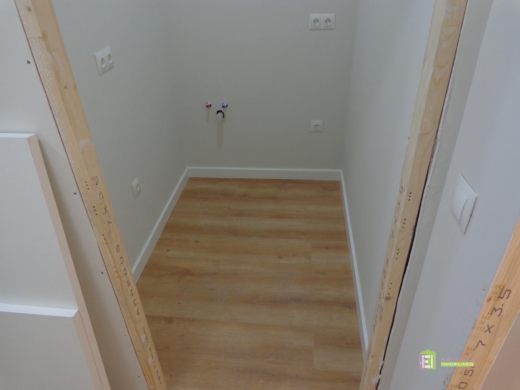 For sale of commercial in Alicante