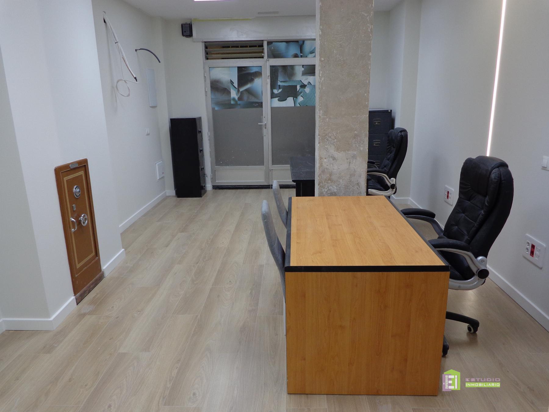 For sale of commercial in Alicante